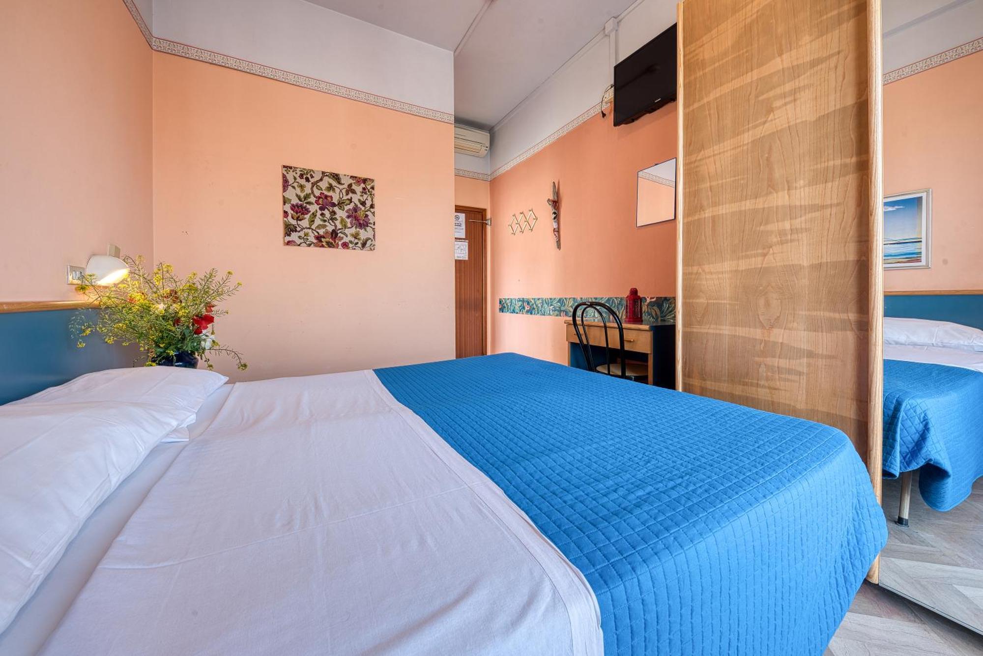 Hotel Sabbia D'Oro ริมินี ภายนอก รูปภาพ